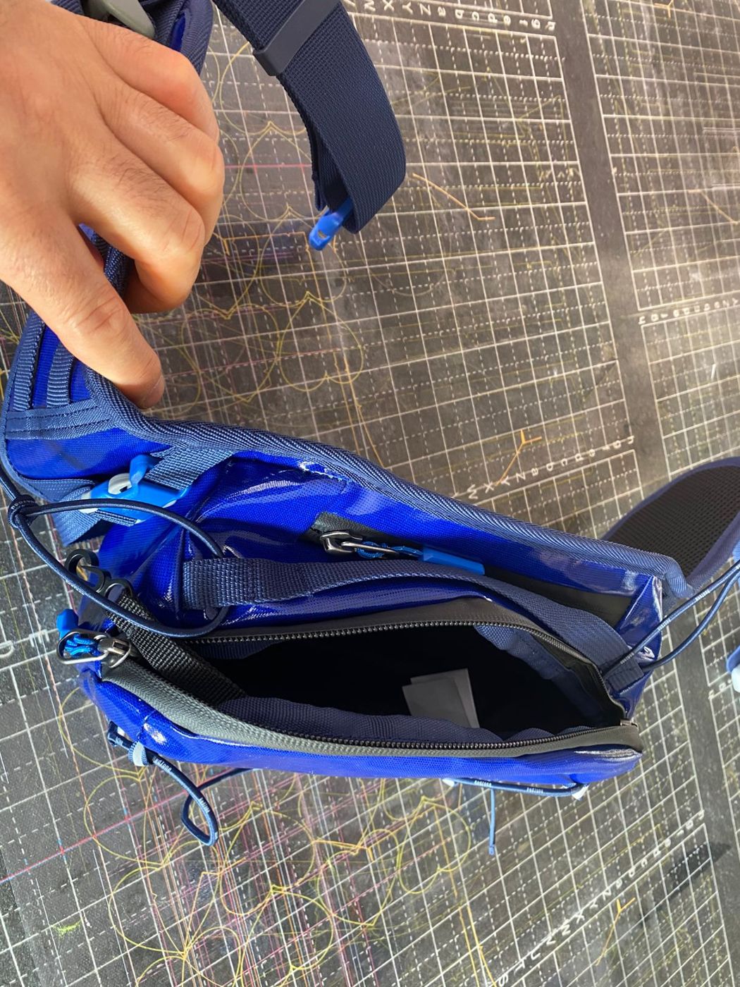 Custom Waist Bags & Fanny Packs - photo 2